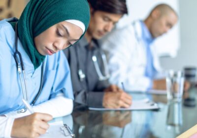 How do online doctors improve patient convenience?